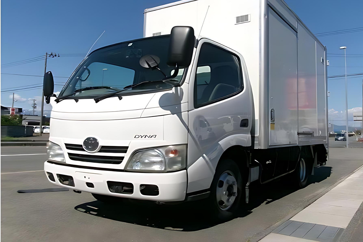 Optimizing Fleet Management for Trucking Success